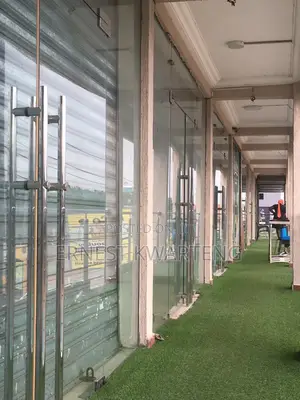 Shops to Let