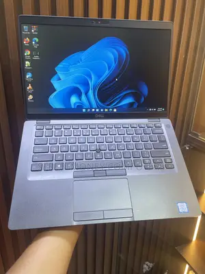 Laptop Dell Latitude 5400 8GB Intel Core i5 SSD 256GB