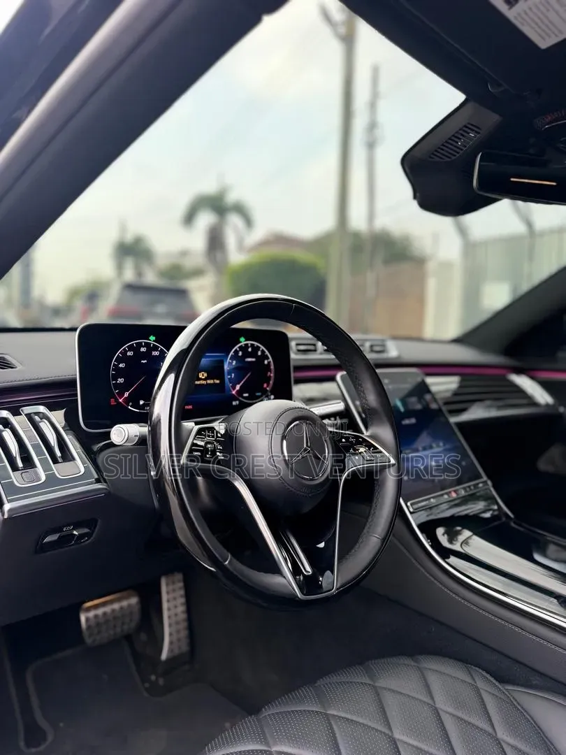 Mercedes-Benz S-Class 2024 Black