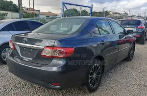 Toyota Corolla S 4dr Sedan (1.8L 4cyl 4A) 2012 Gray