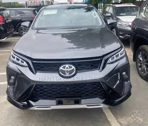 New Toyota Fortuner 2025 Black