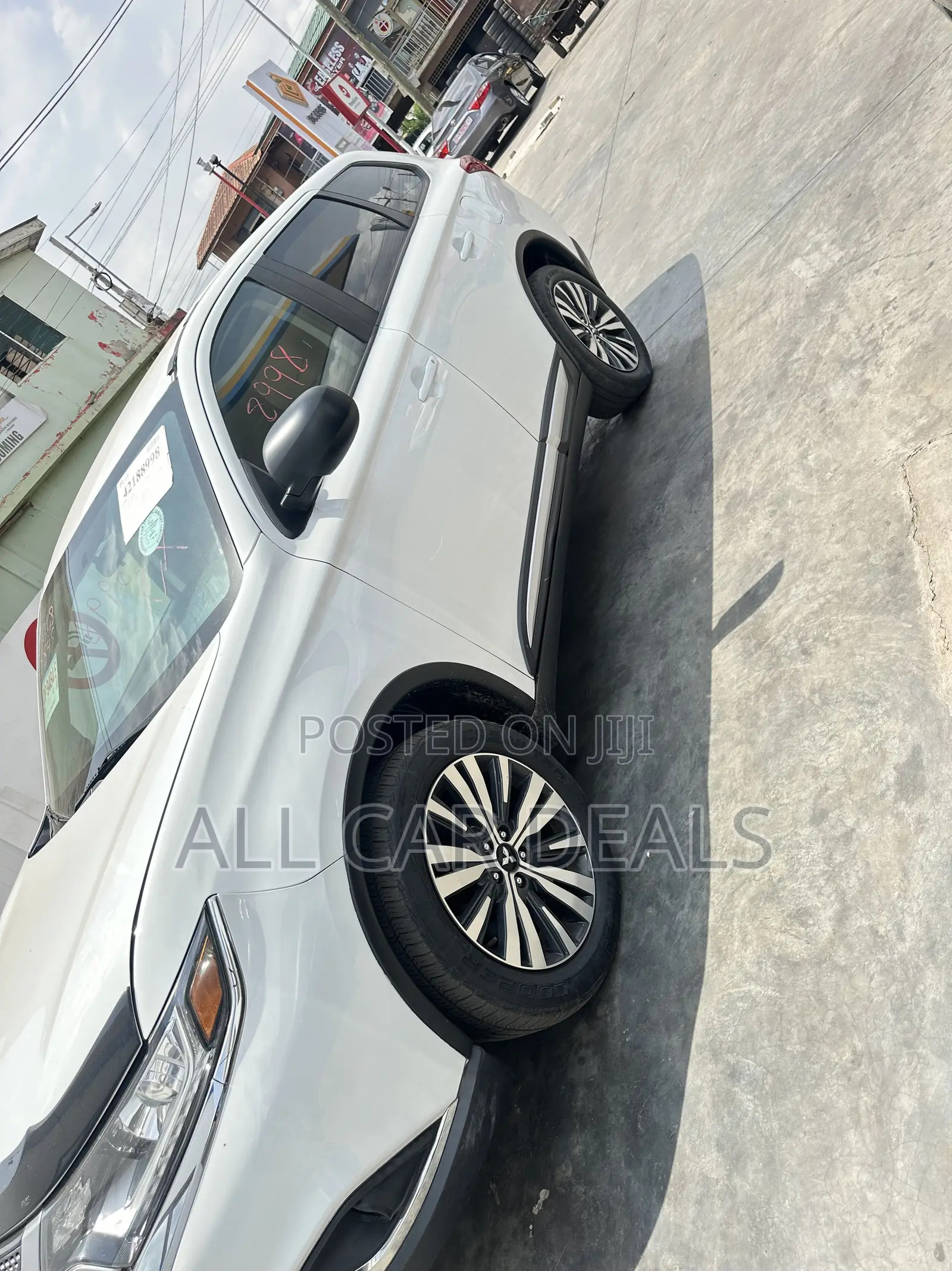 Mitsubishi Outlander SE FWD 2020 White