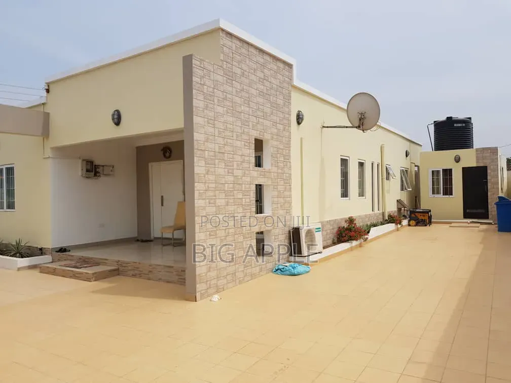 3bdrm House in Ghana Flag for rent