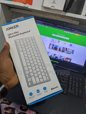 Anker Ultra Slim Bluetooth Keyboard (A7726)
