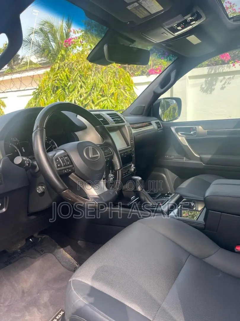 Lexus LX 2021 Black
