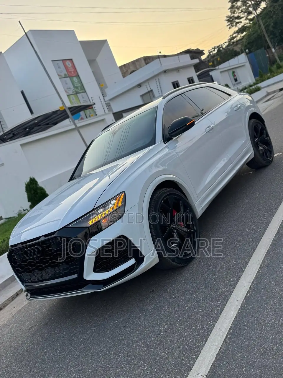 Audi RS Q8 Base 2023 White