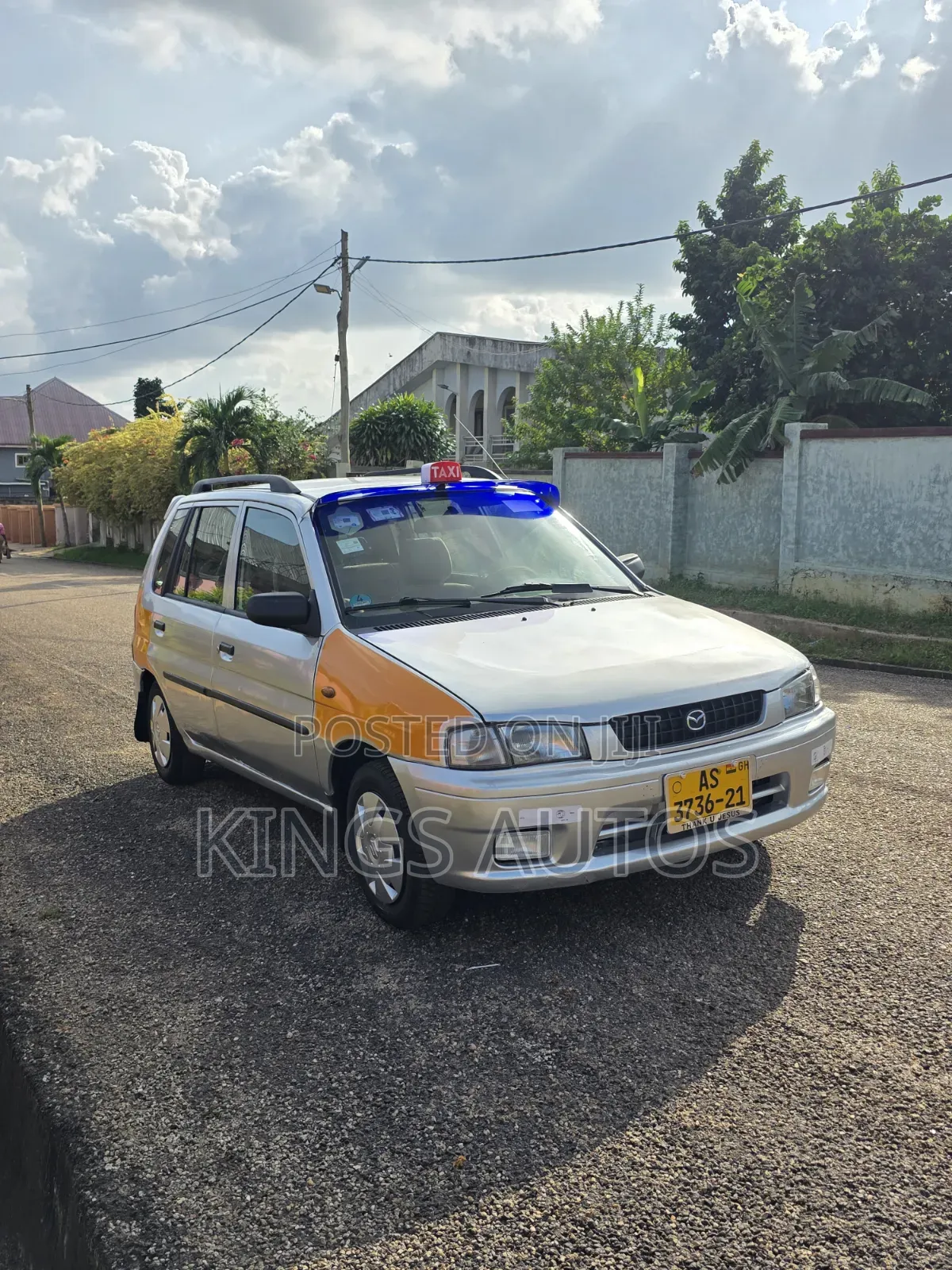 Mazda Demio 2002 Silver