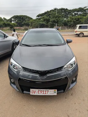 Toyota Corolla 2015 Gray