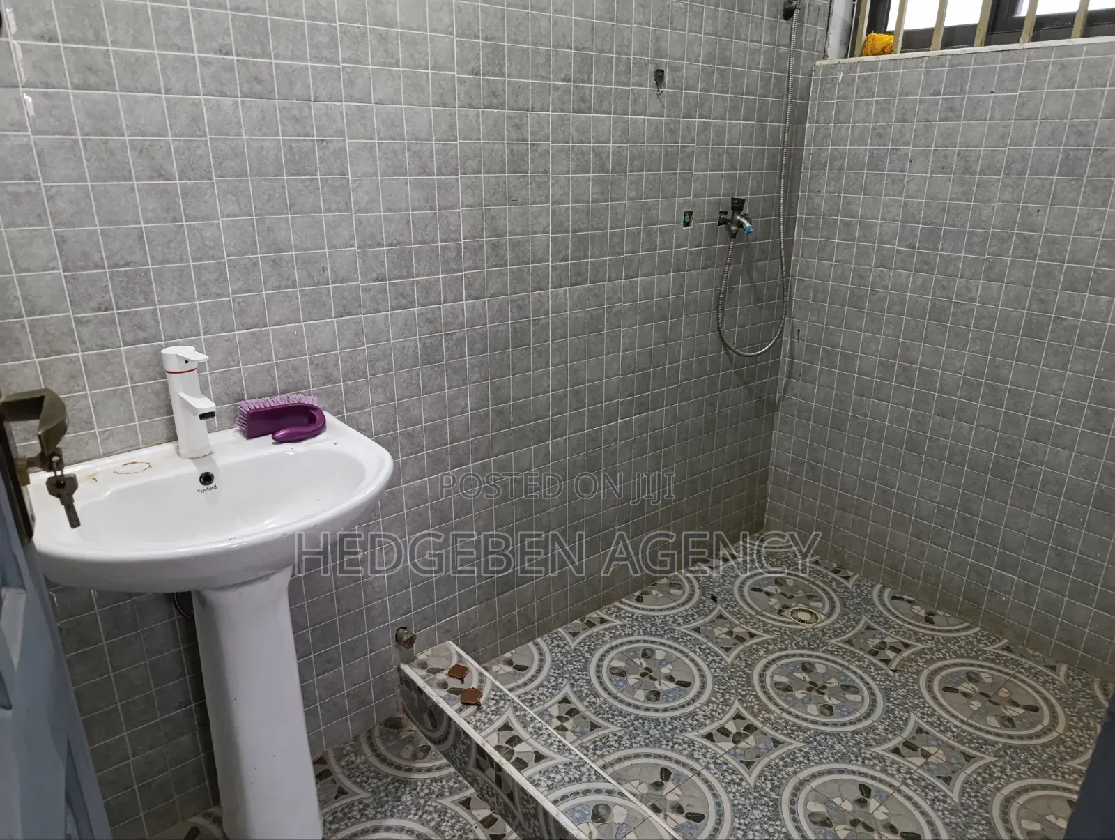 1bdrm Apartment in Pentecost for rent