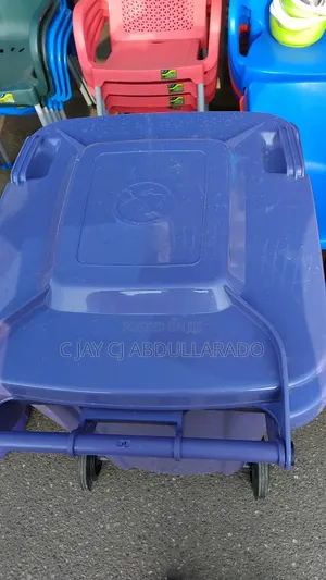 Big Trash Bin With 2 Tire