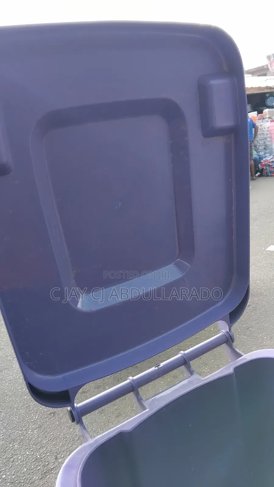 Big Trash Bin With 2 Tire