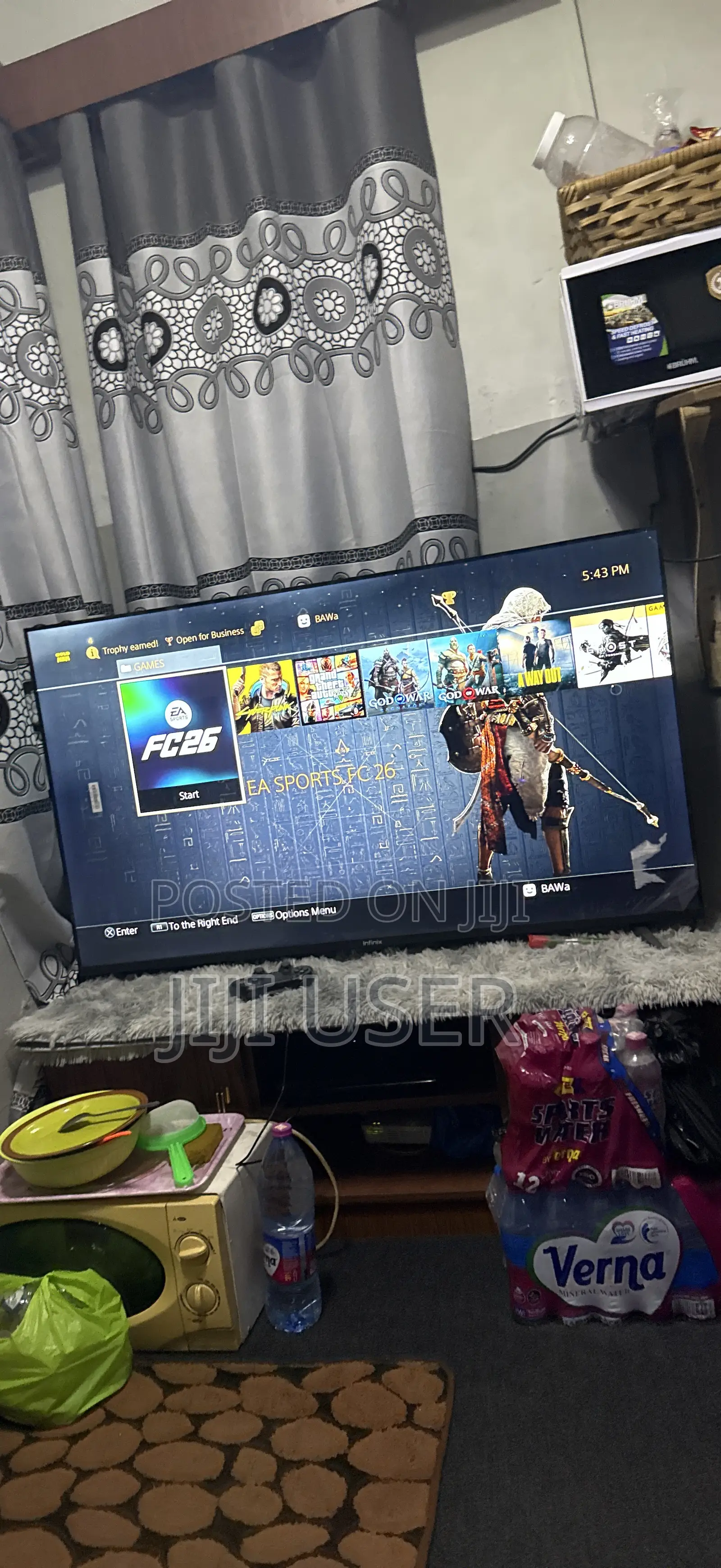 Ps4 Pro With Custom Themes, 70 Plus Games Gta5, Fc26 N Other Top Games