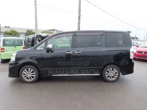 Toyota Voxy 2013 Black