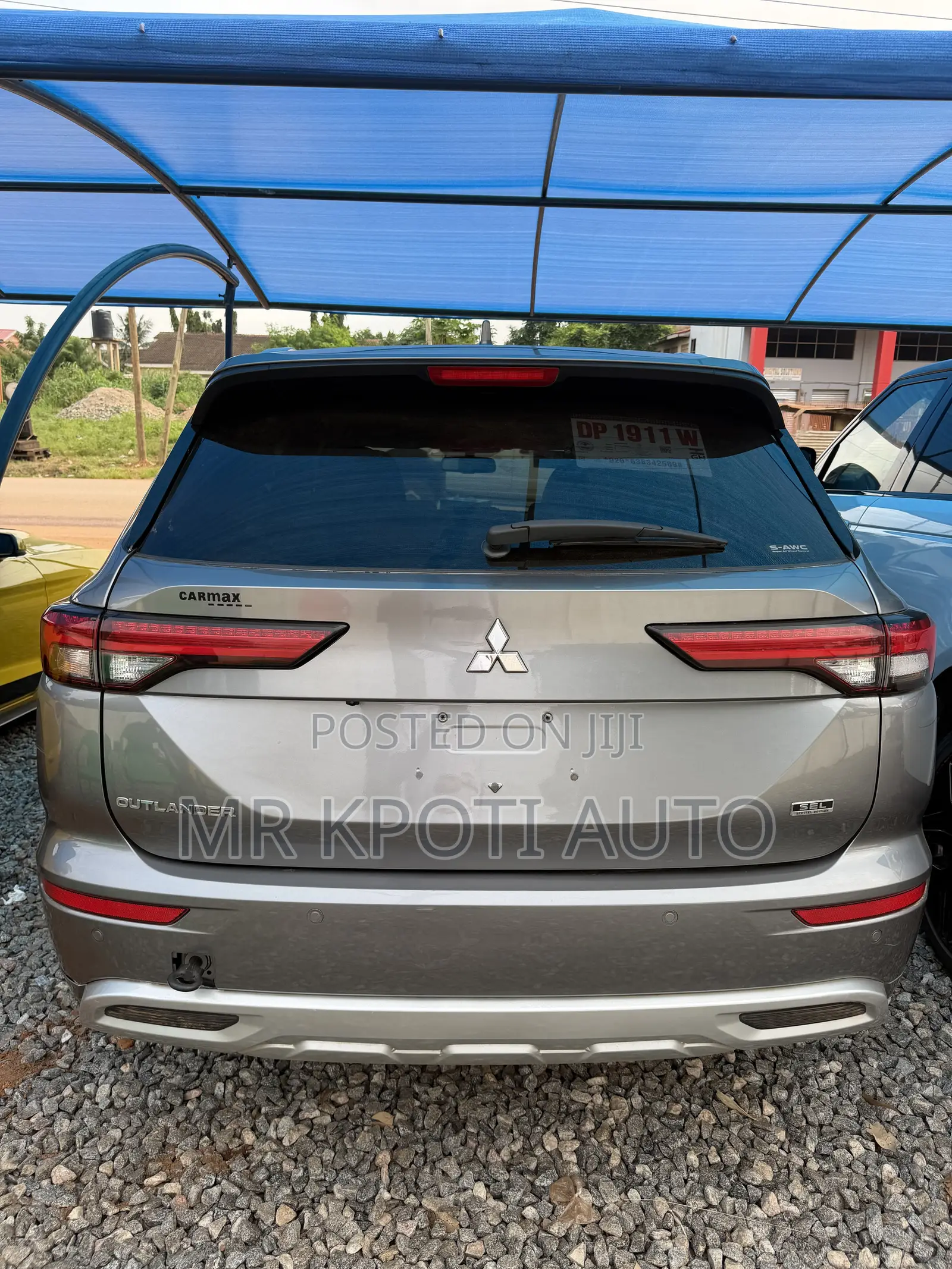 Mitsubishi Outlander 2022 Gray