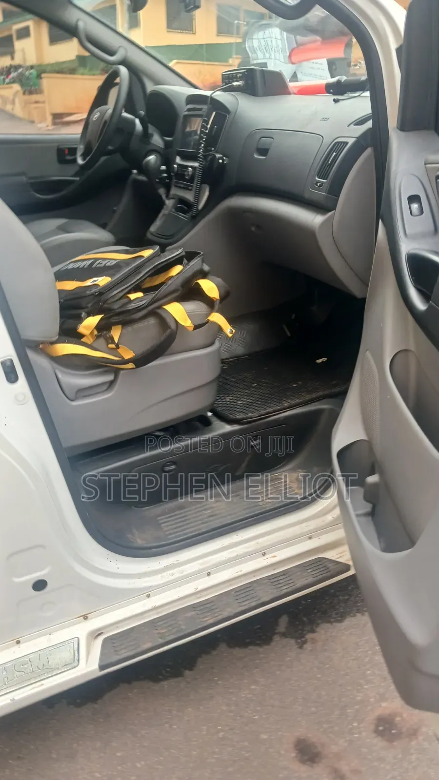 Hyundai Starex 2016 White