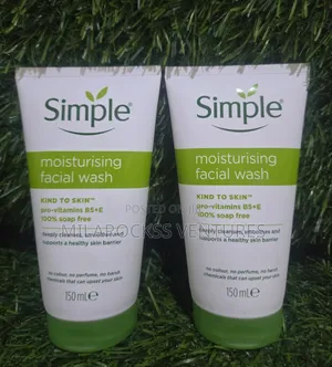 Simple Moisturizing Facial Wash. 150ml.