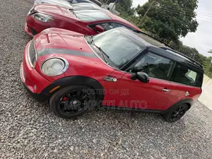 Mini Cooper 2009 Red
