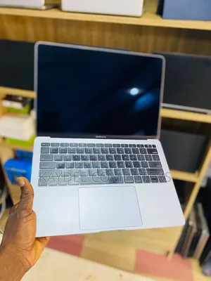 Laptop Apple MacBook Air 2018 8GB Intel Core i5 SSD 128GB