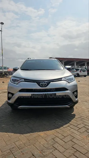 Toyota RAV4 2018 Silver