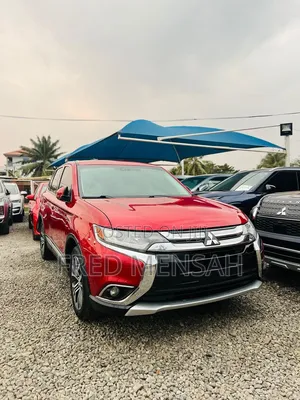 Mitsubishi Outlander 2018 Red