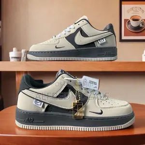 Nike Air Force 1 Sneaker