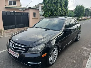 Mercedes-Benz C250 2014 Black