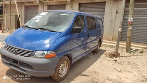 Toyota HiAce 2010 Blue