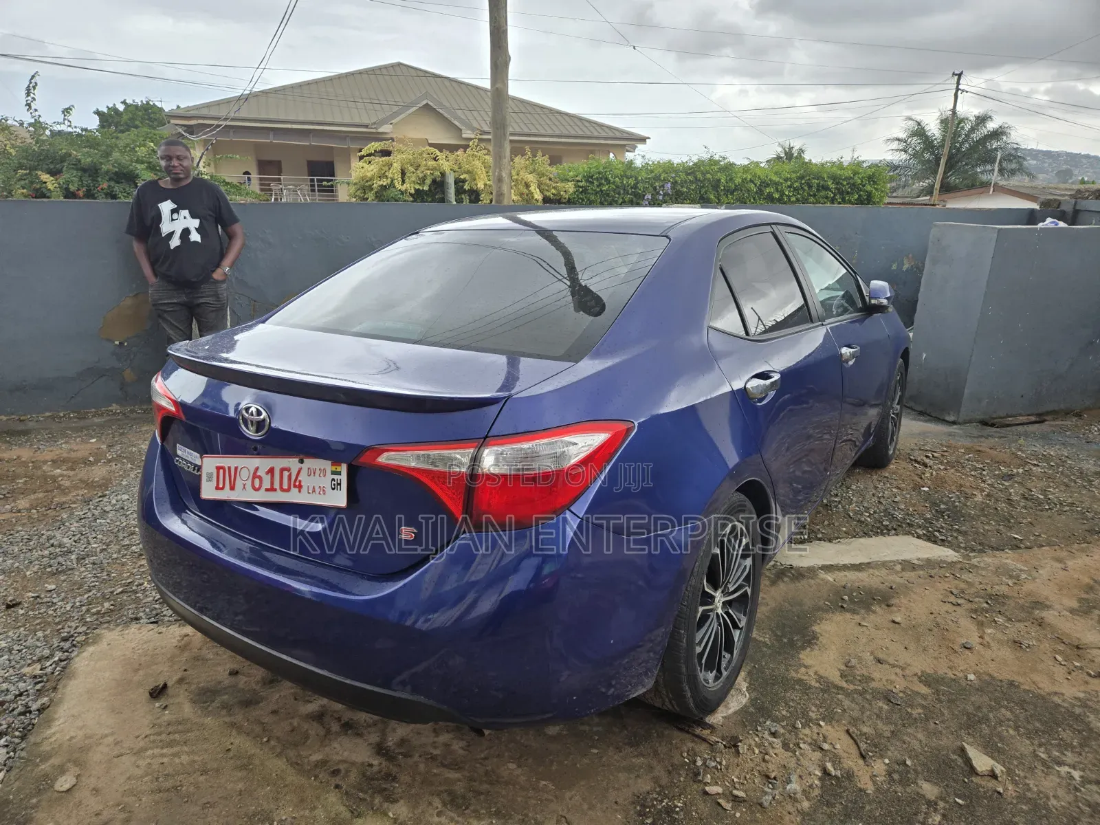 Toyota Corolla 2016 Blue
