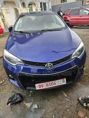 Toyota Corolla 2016 Blue