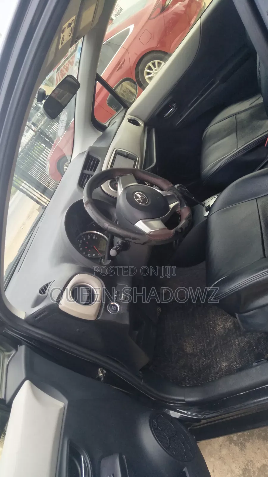 Toyota Vitz 2013 Black