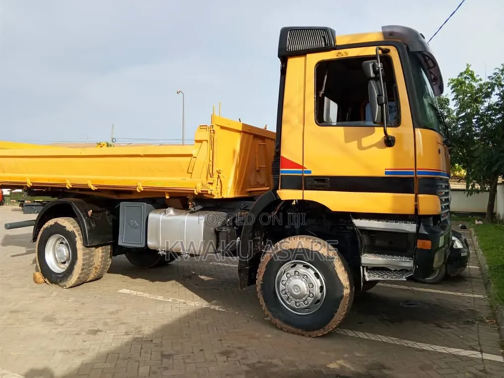 Mercedes Benz Actros 1835 Tipper Truck