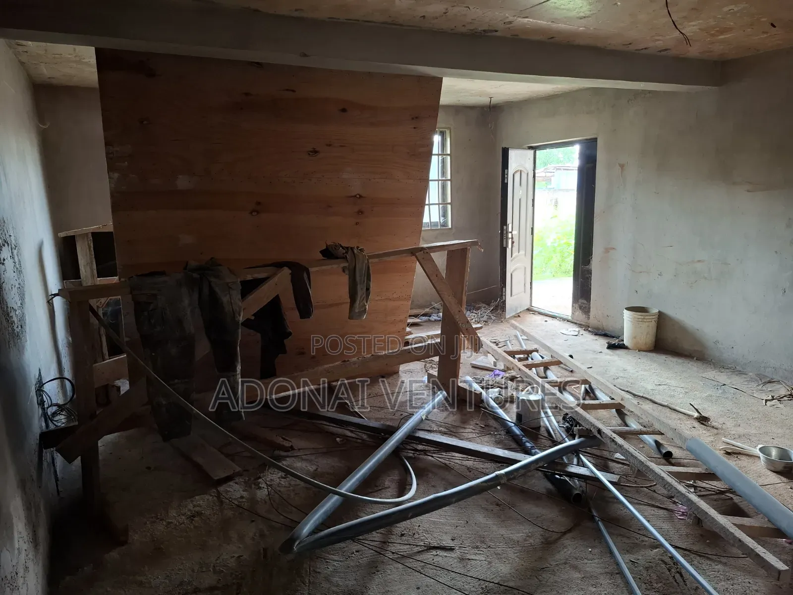 8bdrm House in Sokoban  Aboabo, Kumasi Metropolitan for sale