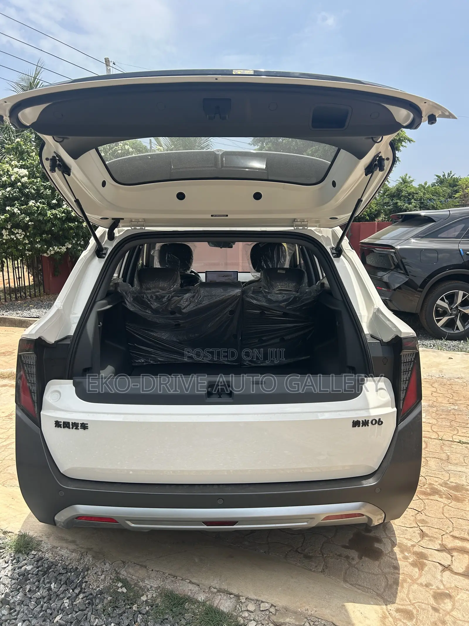 New Dongfeng Nammi Box 42.3 kWh FWD 2025 Ivory