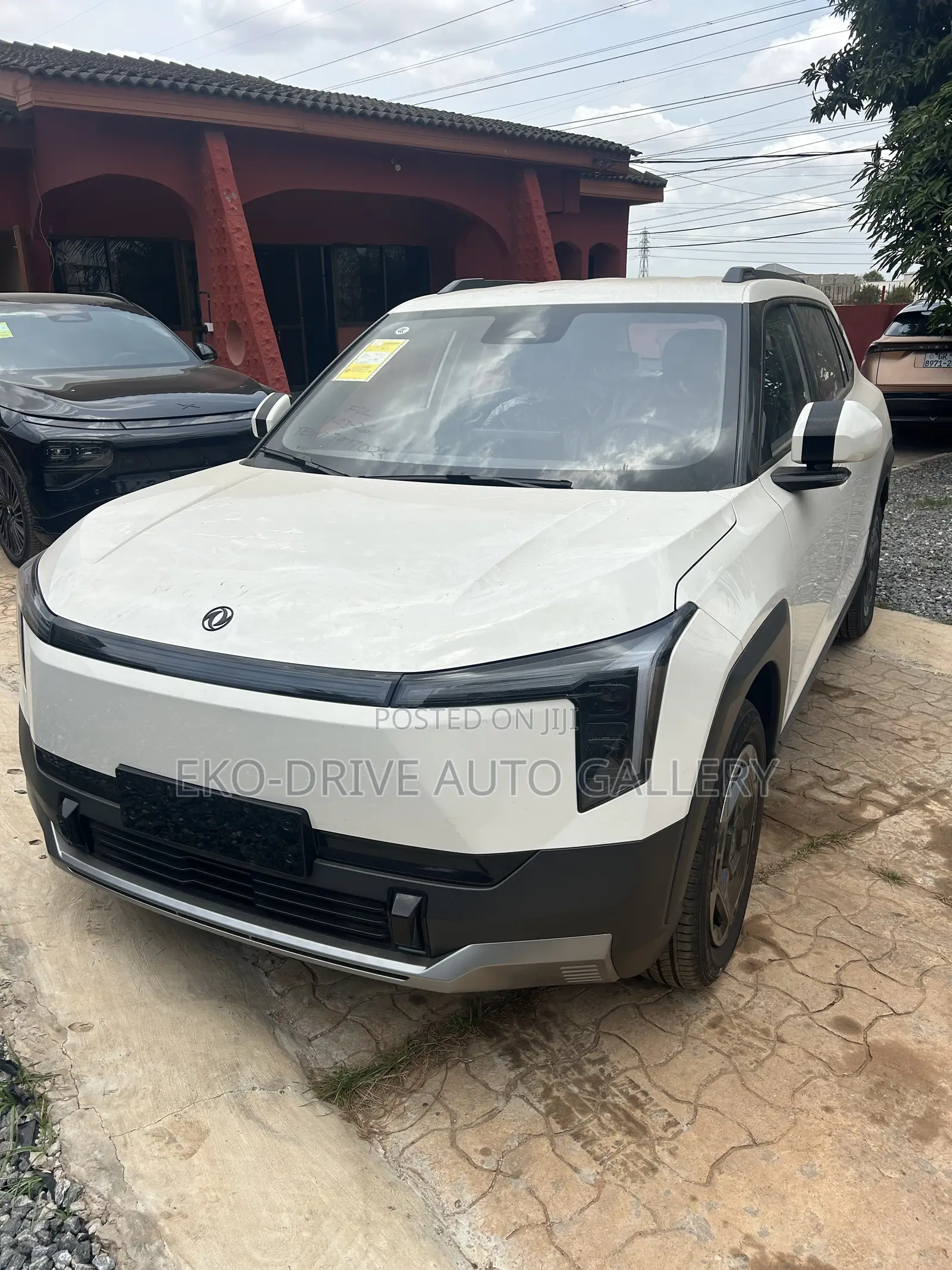 New Dongfeng Nammi Box 42.3 kWh FWD 2025 Ivory