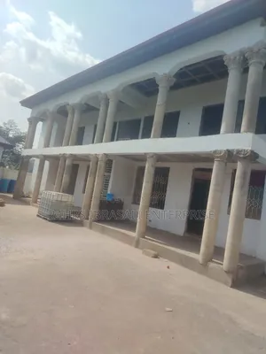 3 Bedroom Flat 4 Unit