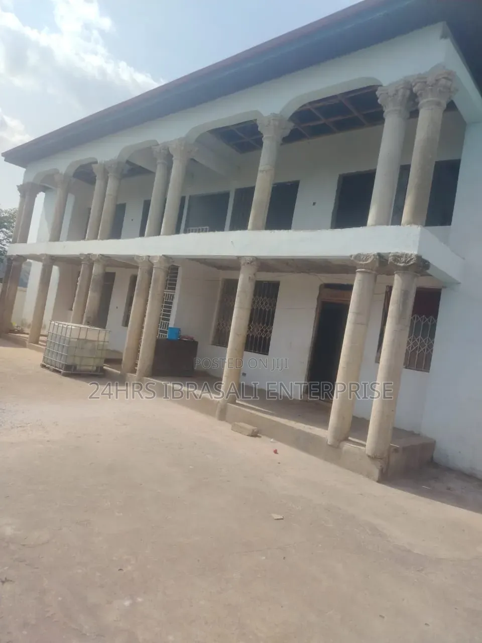 3 Bedroom Flat 4 Unit