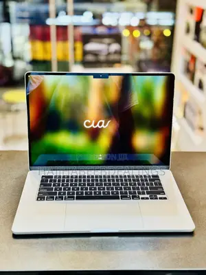 New Laptop Apple MacBook Air 2025 M4 16GB Apple M4 SSD 512GB