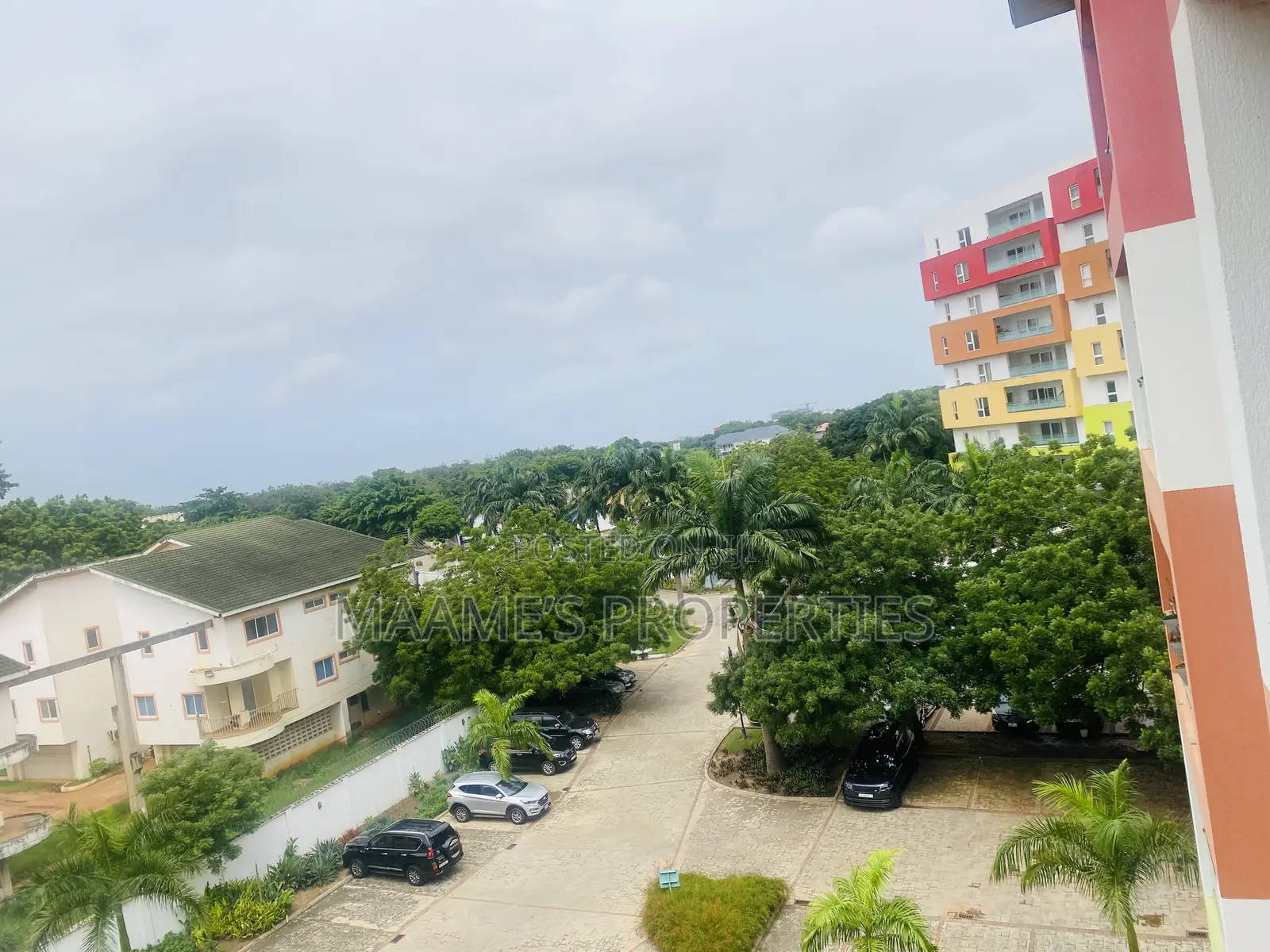 3bdrm Apartment in North Ridge for rent