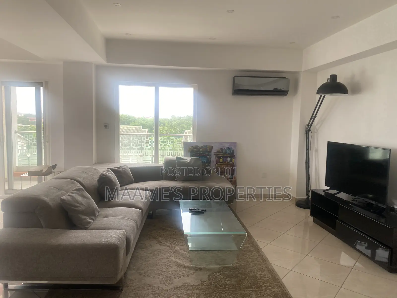 3bdrm Apartment in North Ridge for rent