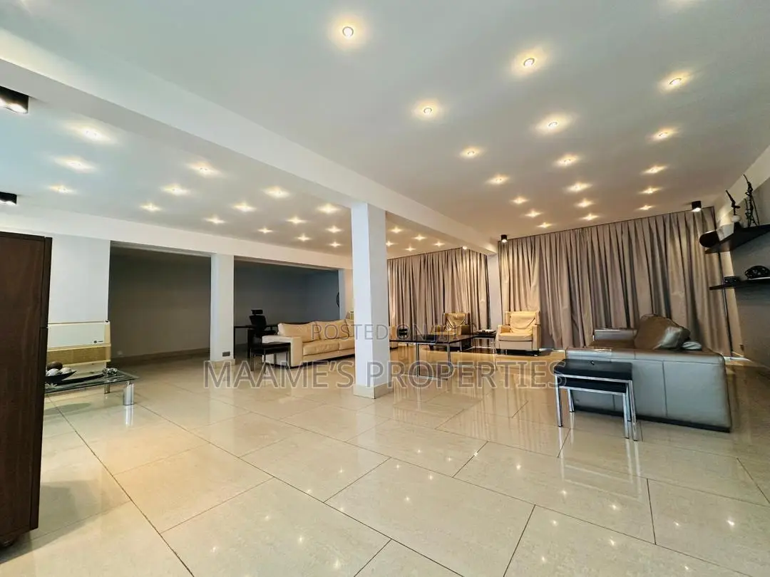 6bdrm Villa in Cantonments for rent