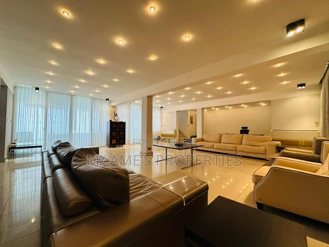 6bdrm Villa in Cantonments for rent