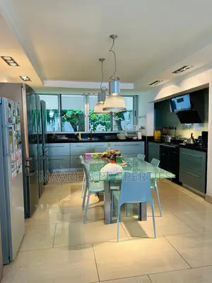 6bdrm Villa in Cantonments for rent