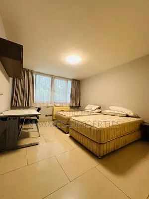 6bdrm Villa in Cantonments for rent