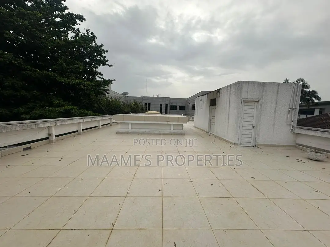 6bdrm Villa in Cantonments for rent