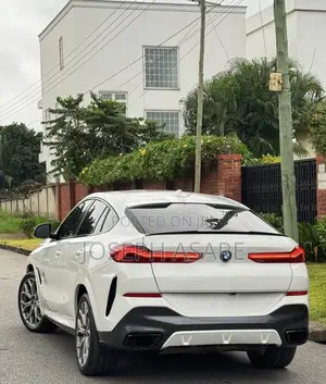 BMW X6 xDrive40i 2021 White