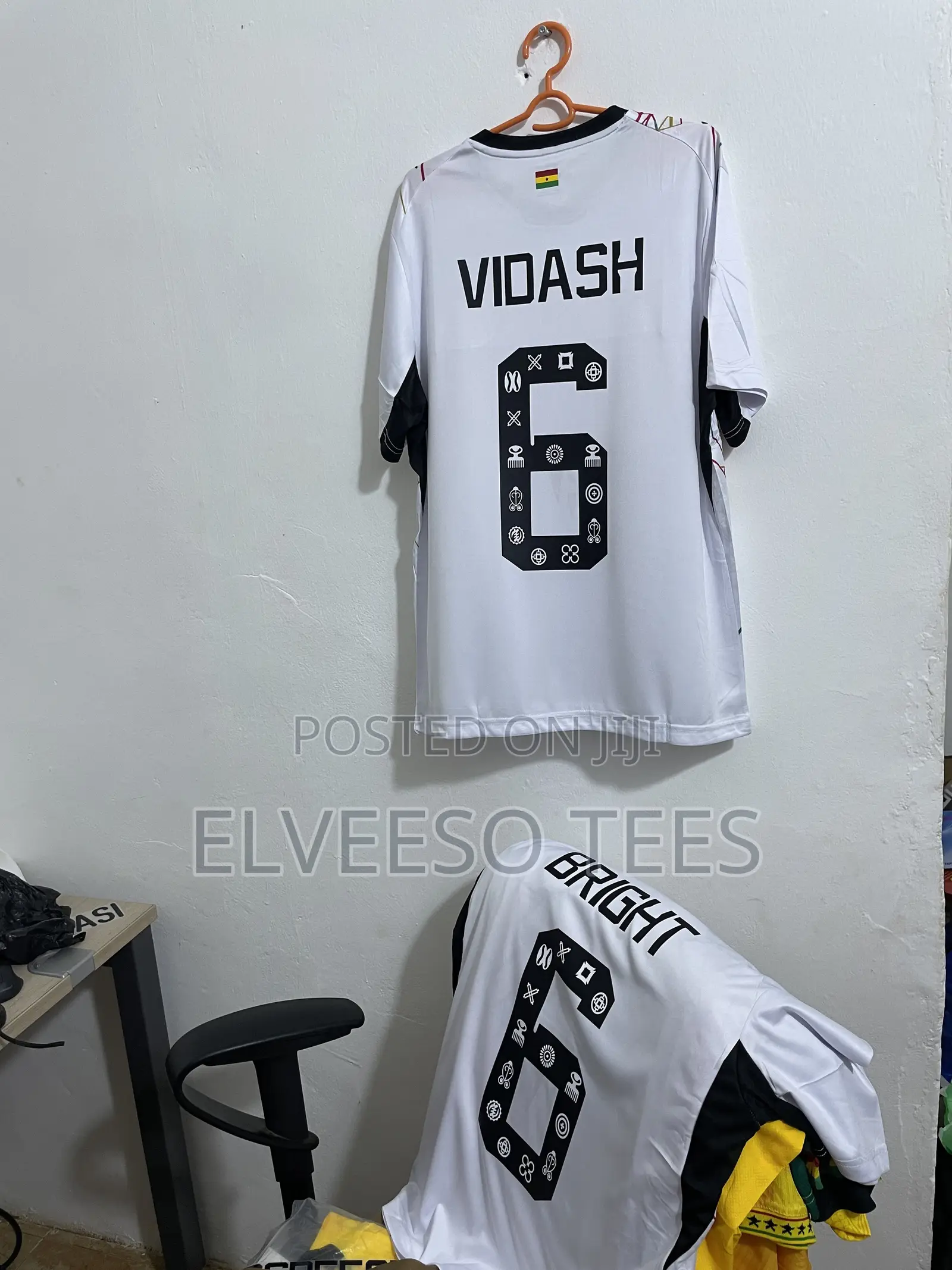 Jerseys and T-Shirts Customization