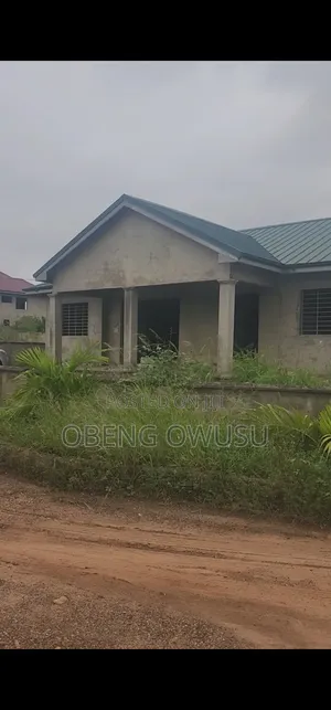 3bdrm House in Tema Metropolitan for sale