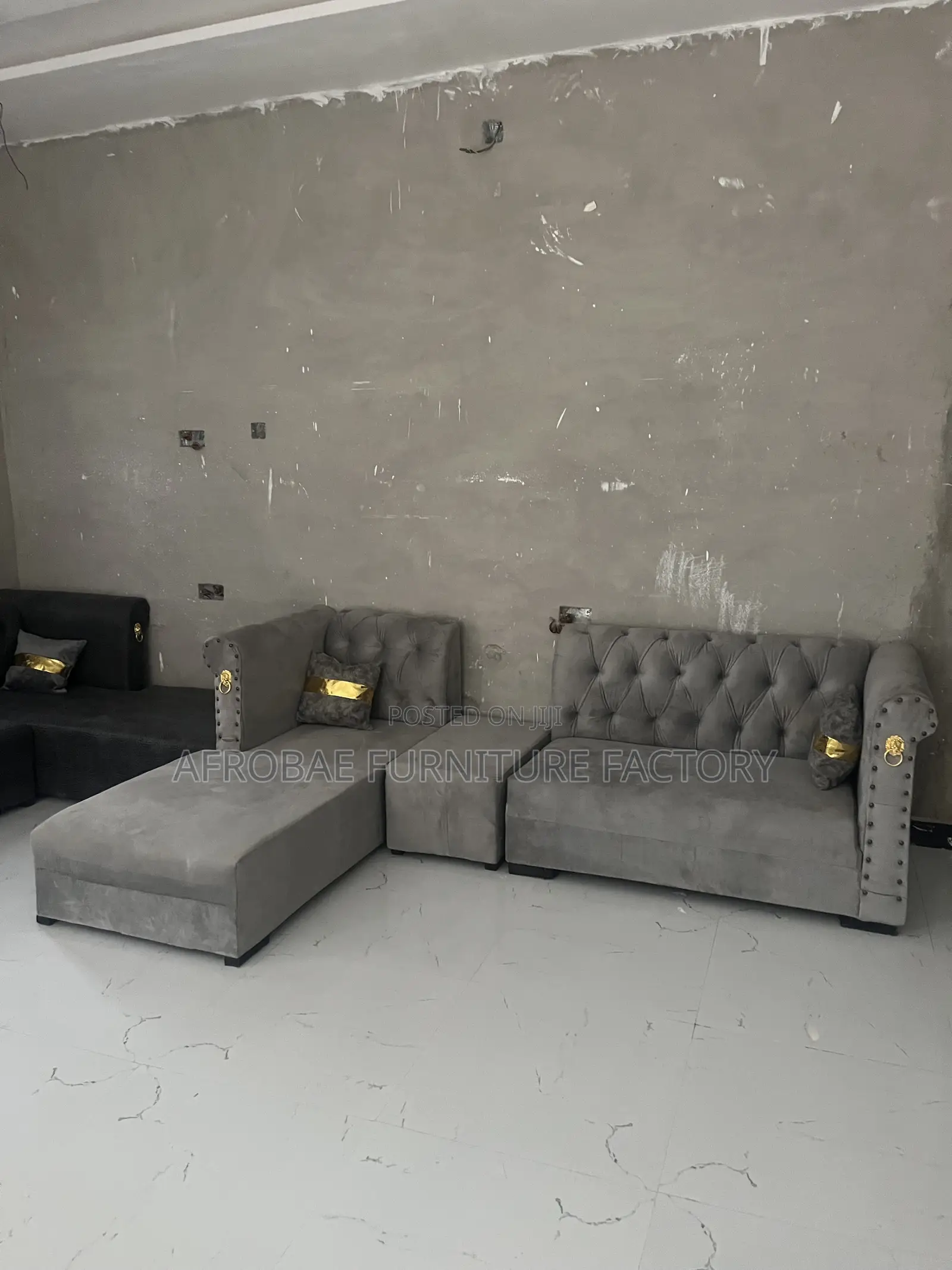 Quality Minimalist L - Shaped Sofa Set