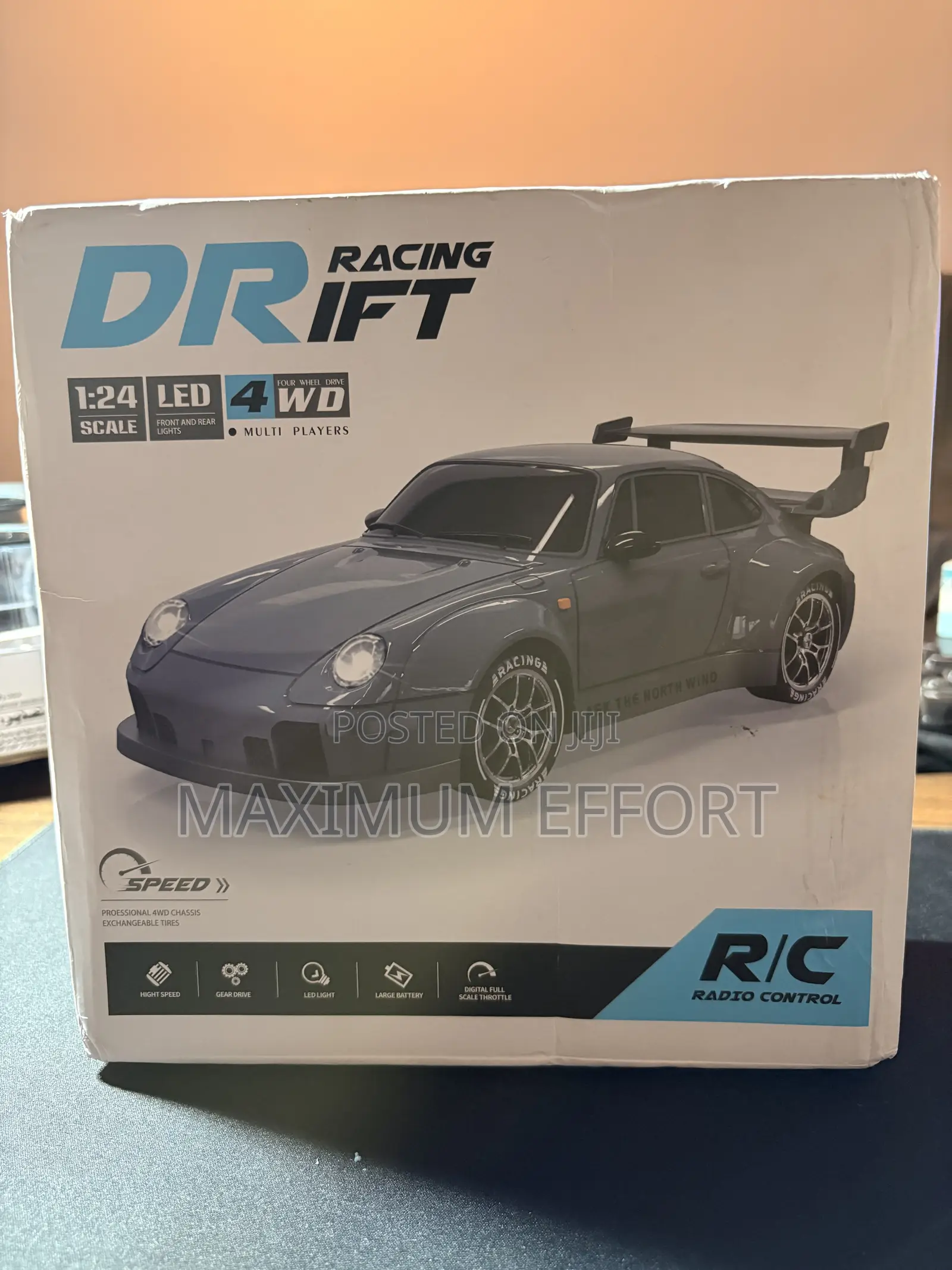 Fun Fast Sports  Remote Controlled Drifting Racing Porsche Car