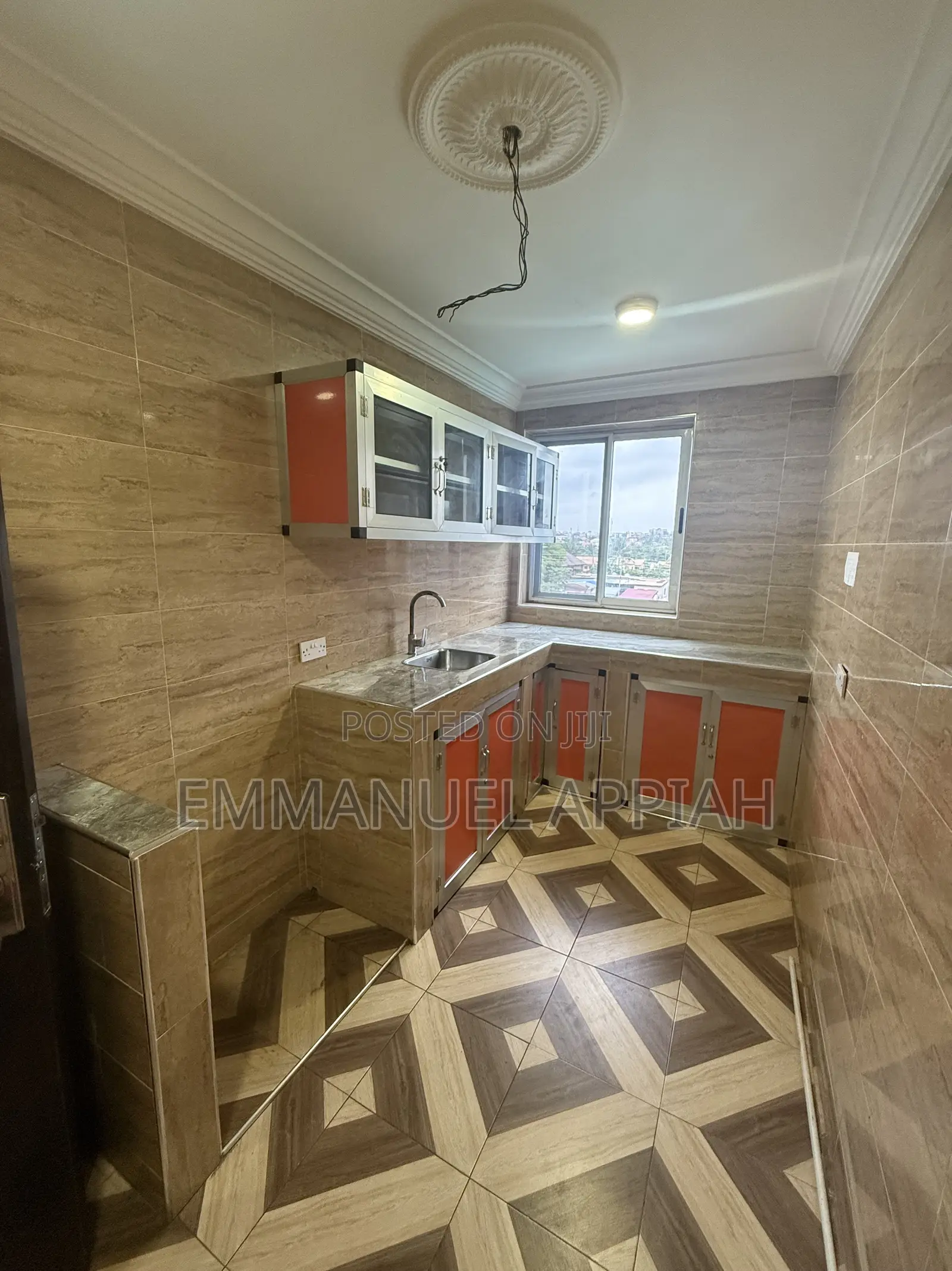 2bdrm Apartment in Awoshie Alang for rent